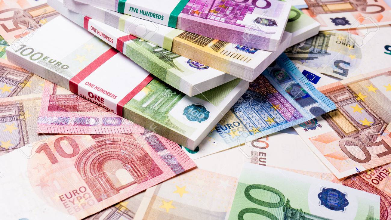Viceministrė: įmonės gaus subsidijas nuo 500 eurų iki šimtų tūkstančių
